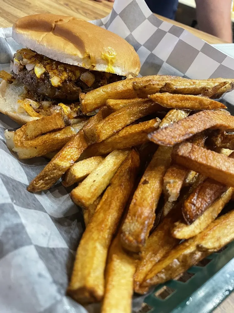 Double Cheeseburger Mit Pommes Frites